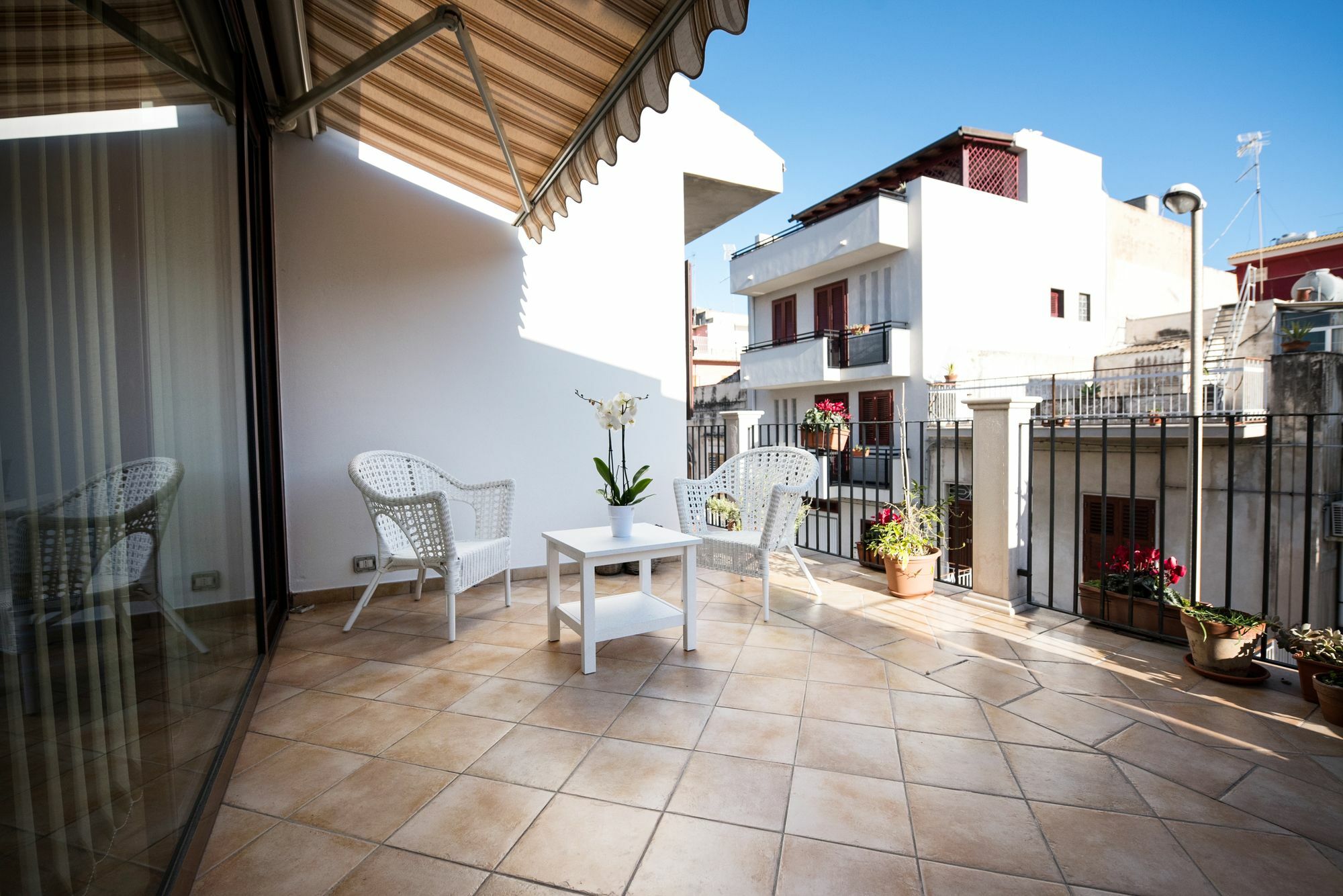 Cabrera House Bed & Breakfast Pozzallo Exterior foto